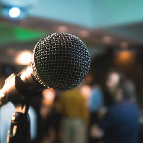 What is the difference between tone of voice and messaging?
